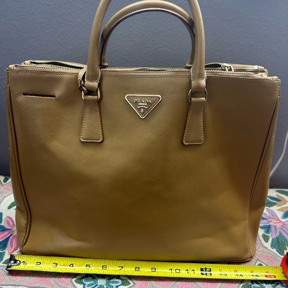 Sold - Picture 2 of 16